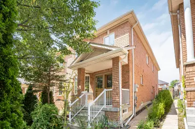 Semi-Detached in Vaughan
