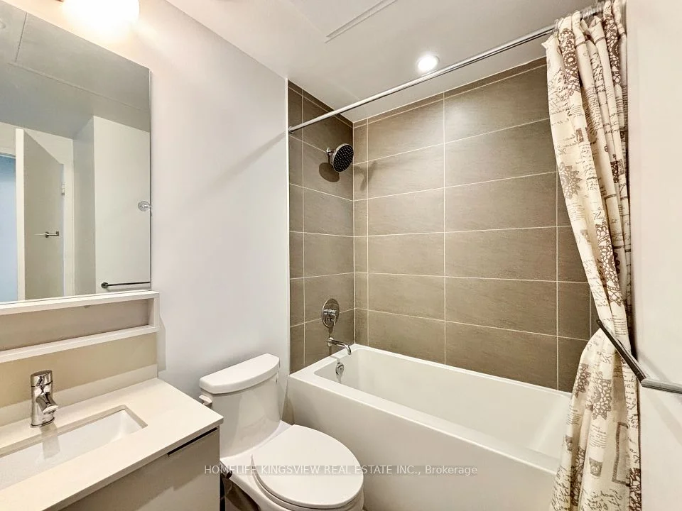 950 Portage Parkway 2911, Vaughan, ON L4K 0J7