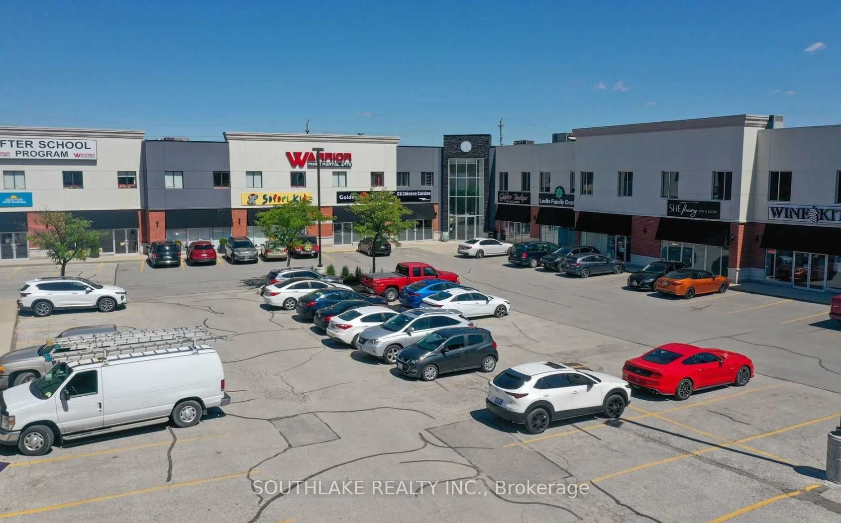 18075 Leslie Street 12, Newmarket, ON L3Y 8Z9