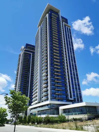 Condo Apartment in Markham