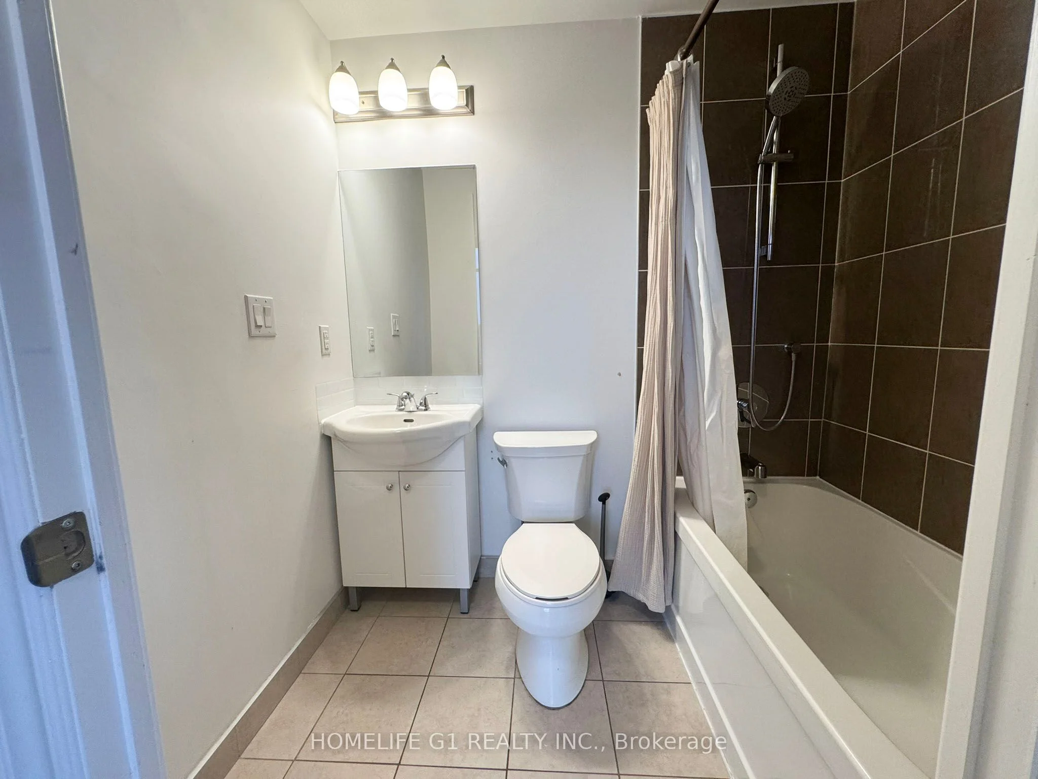 2396 Major Mackenzie Drive 212, Vaughan, ON L6A 3Y7