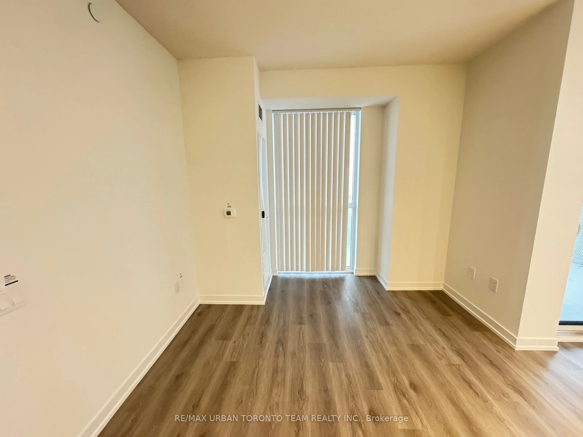225 Commerce Street 5612, Vaughan, ON L4K 0R1