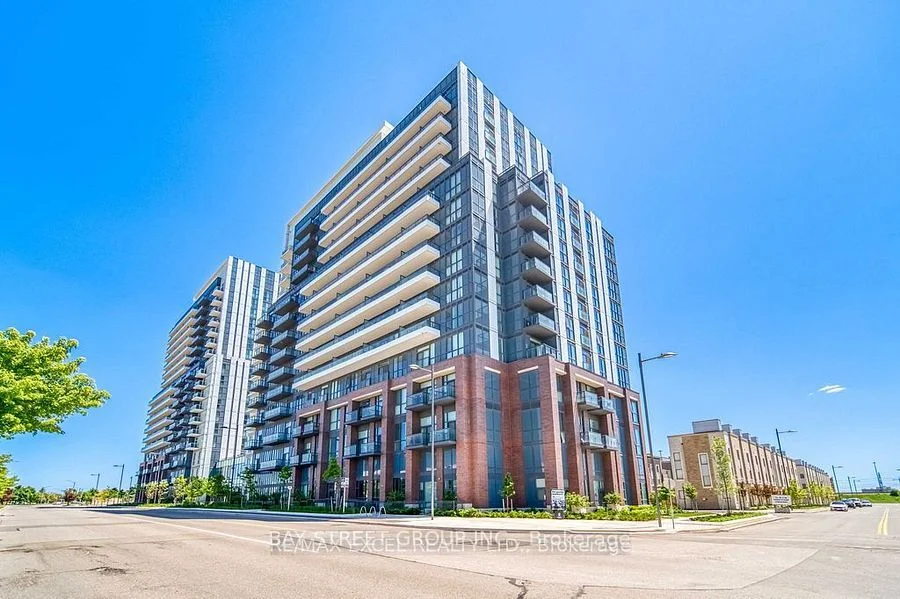 Condo Apartment in Vaughan