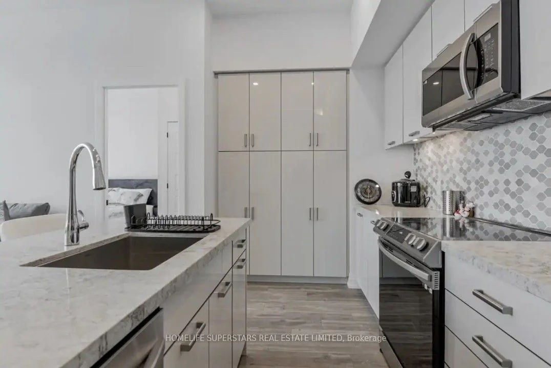 415 Sea Ray Avenue 407, Innisfil, ON L9S 0R5