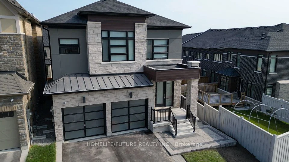 11 Mckean Drive, Whitchurch-stouffville, On L4a 4v9