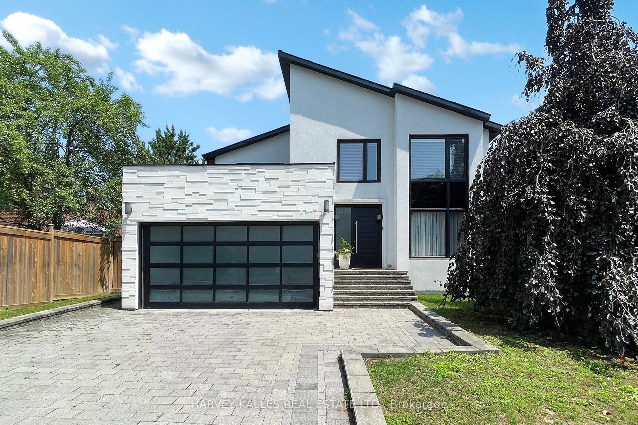 Detached in Richmond Hill