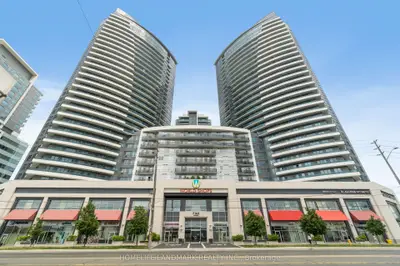 Condo Apartment in Markham