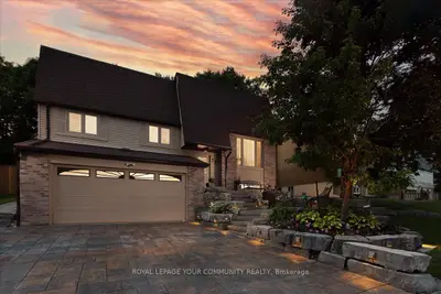 Detached in East Gwillimbury