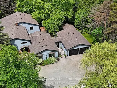 Detached in Uxbridge