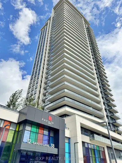 Condo Apartment in Markham