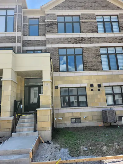 Att/Row/Townhouse in Richmond Hill