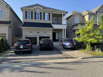 Detached in Vaughan