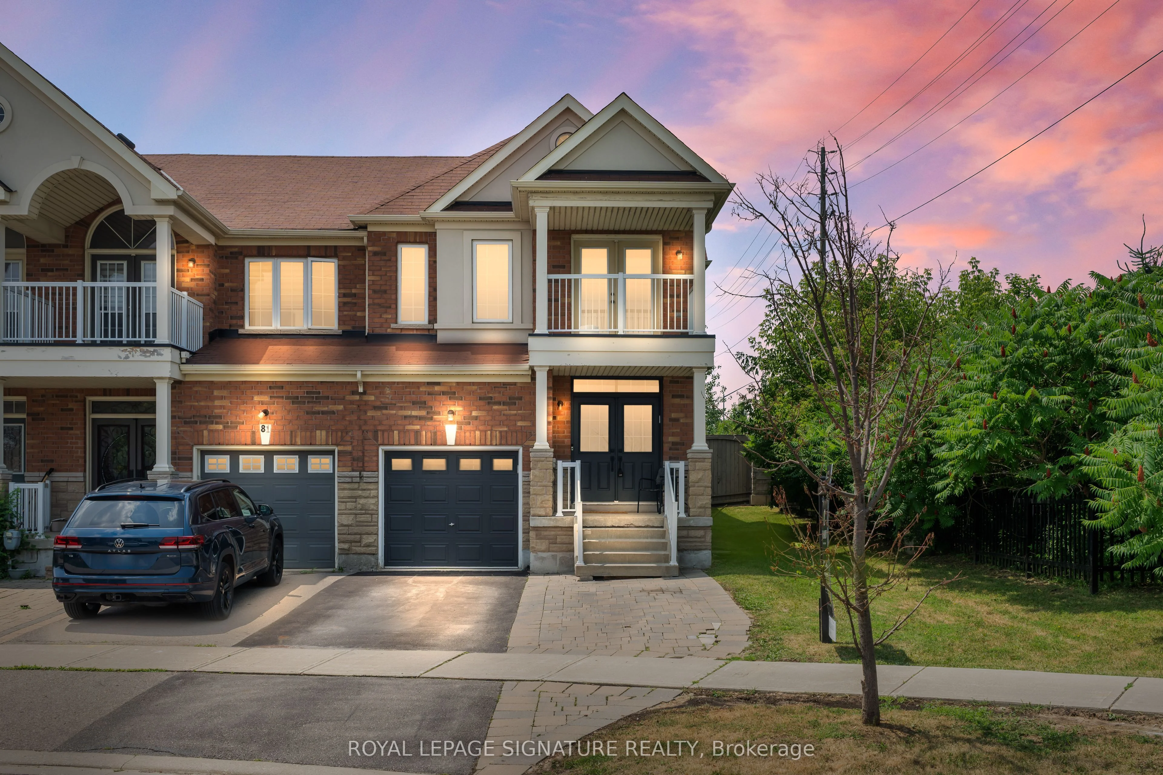 Att/Row/Townhouse in Vaughan