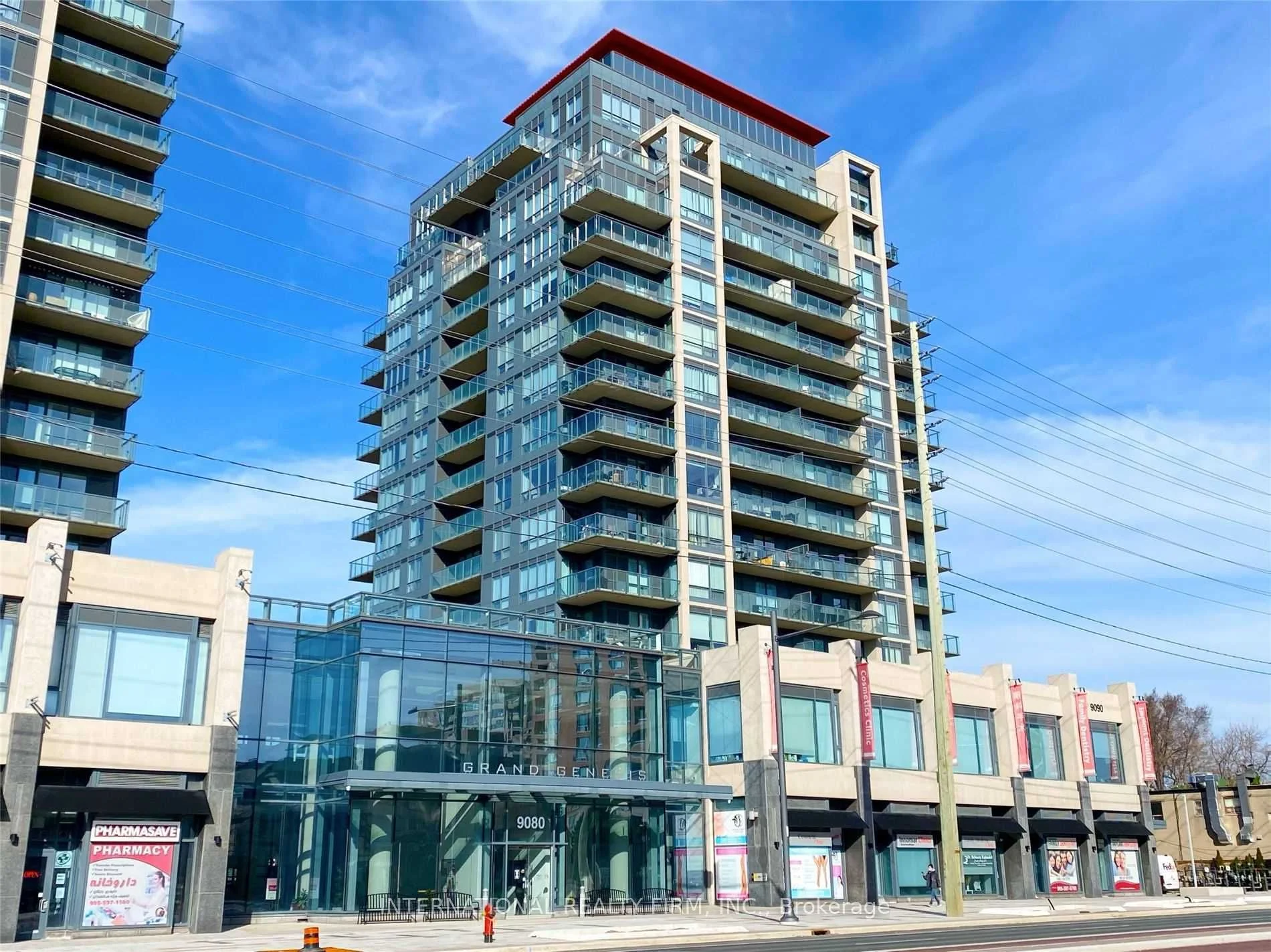 Condo Apartment in Richmond Hill