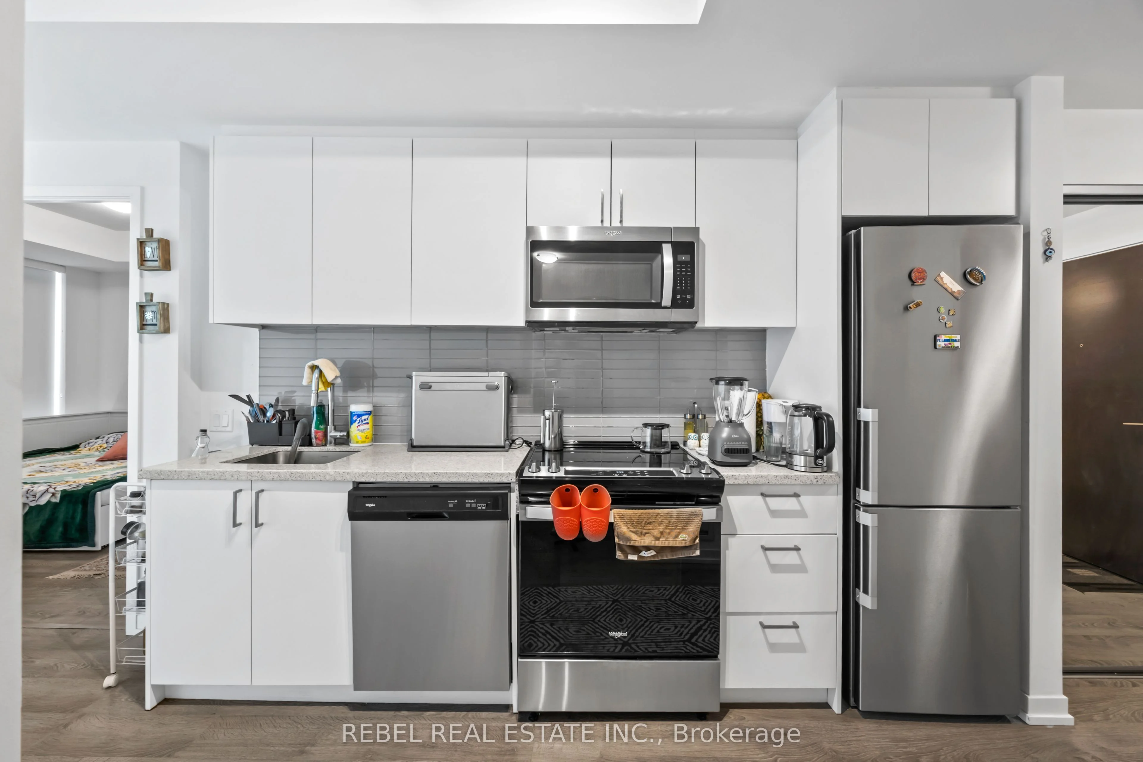 8868 Yonge Street 1001e, Richmond Hill, On L4c 0t4