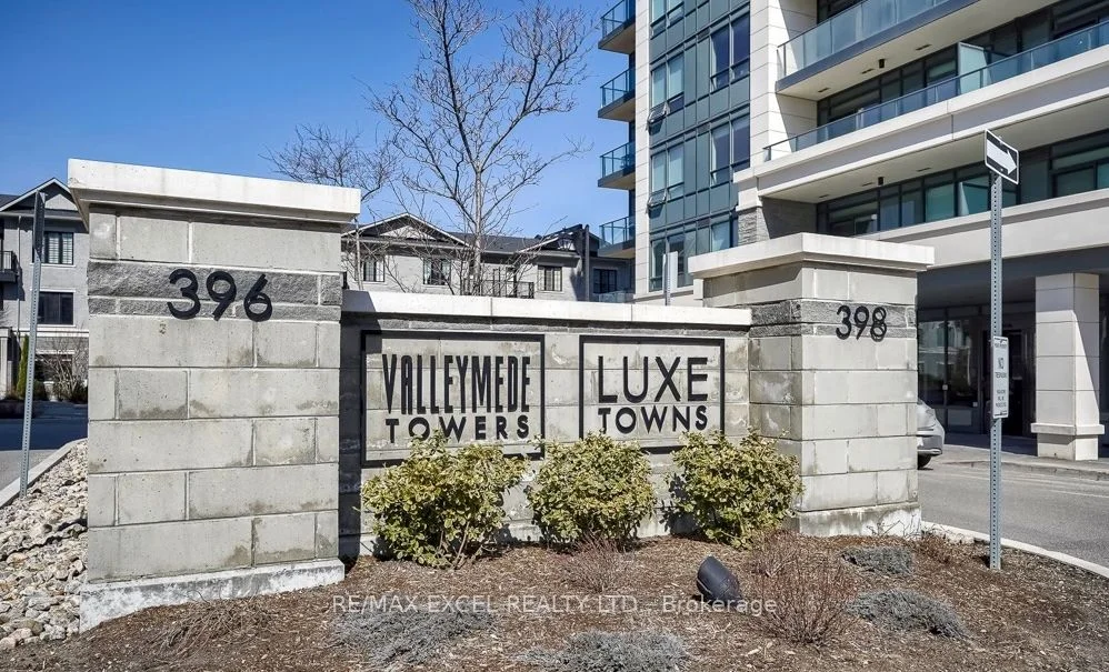 398 Highway 7 Road E 1206, Richmond Hill, ON L4B 0G6