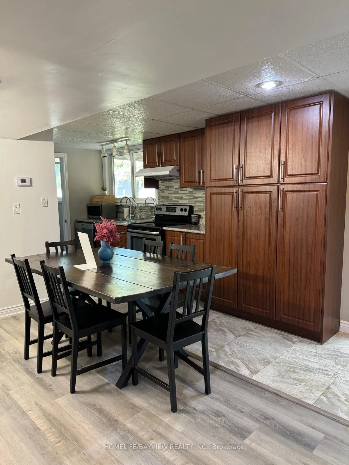 640 Haines Road BSMT, Newmarket, ON L3Y 6V5