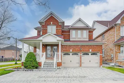 Detached in Markham