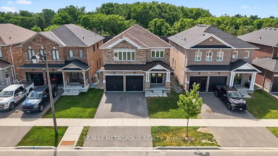 12 Terry Clayton Avenue, Brock, ON L0K 1A0