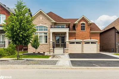 Detached in Innisfil
