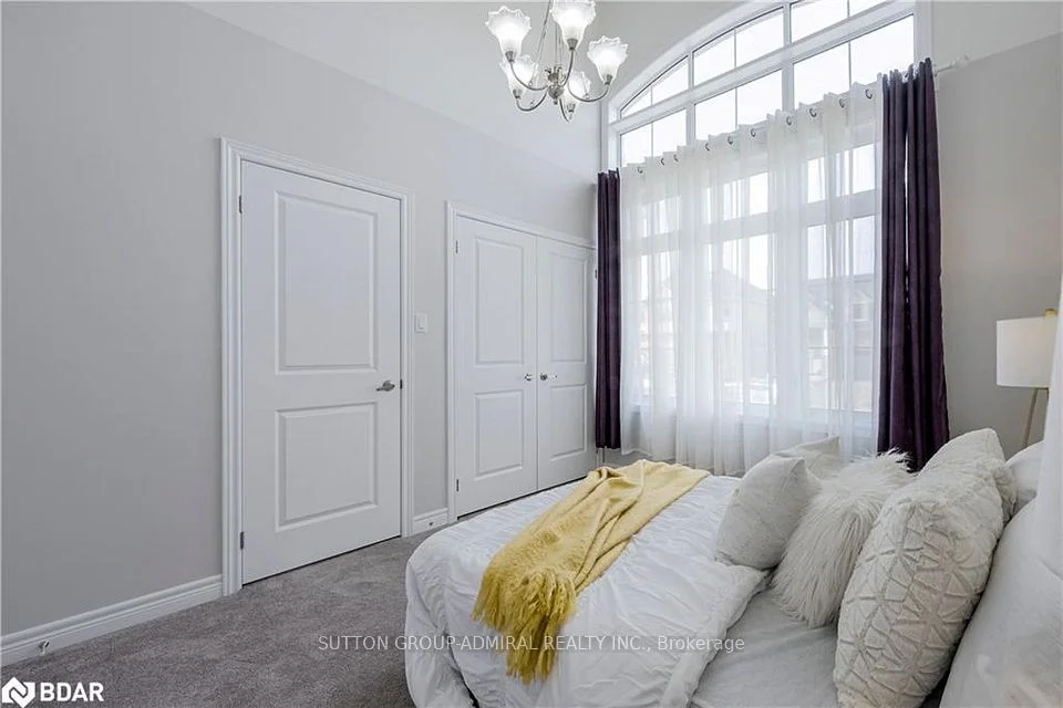 1637 Angus Street, Innisfil, On L9s 0j9