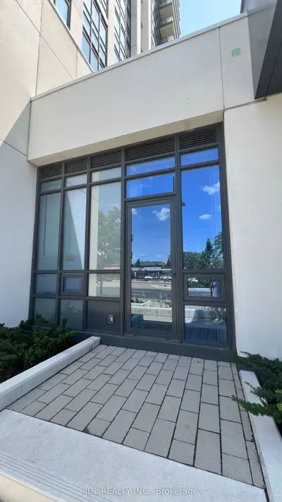 Condo Apartment in Markham