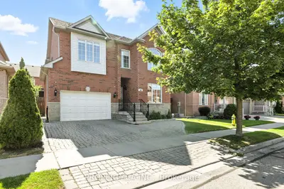 Detached in Vaughan