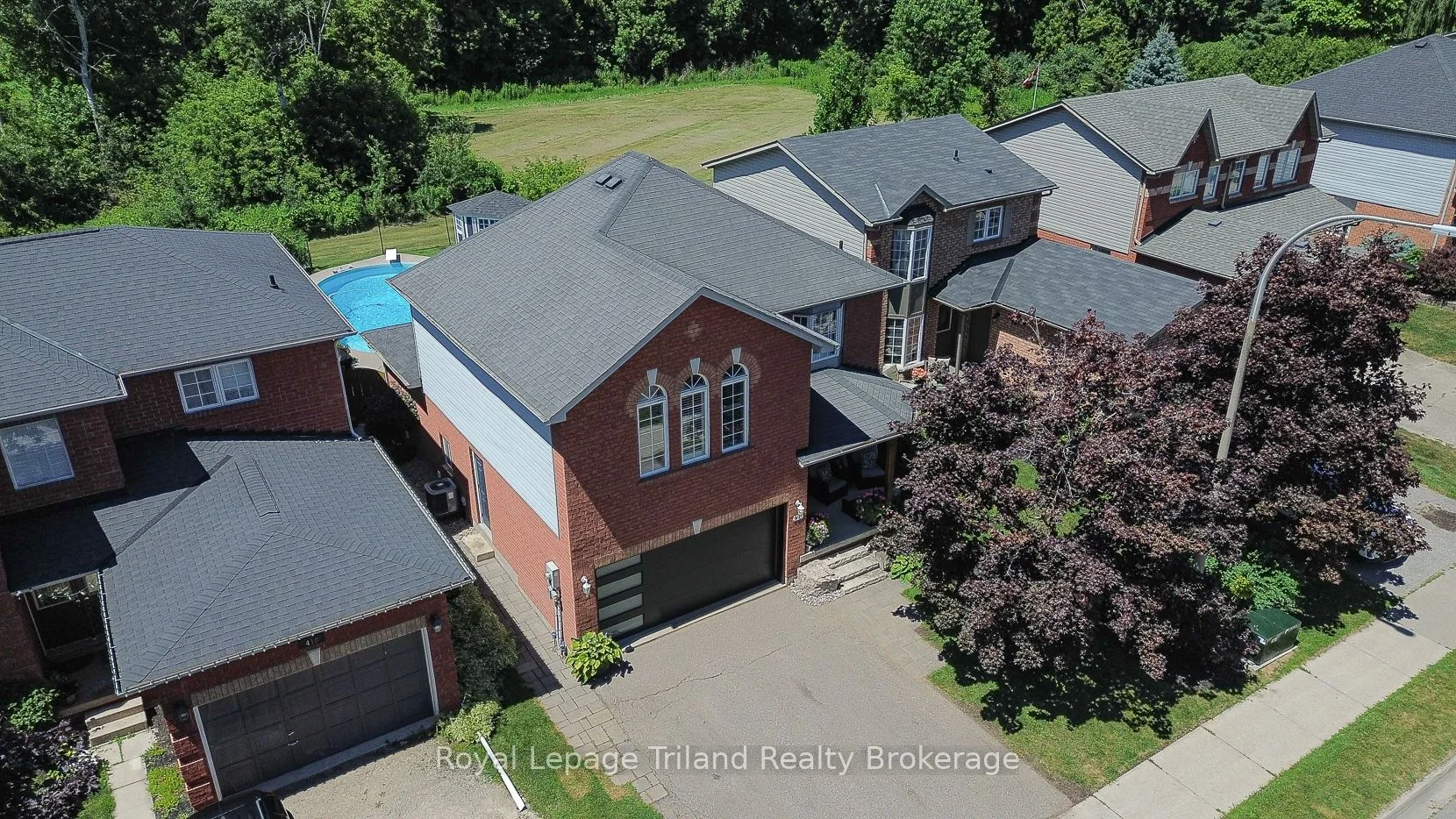 Detached in New Tecumseth