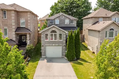 Detached in Innisfil