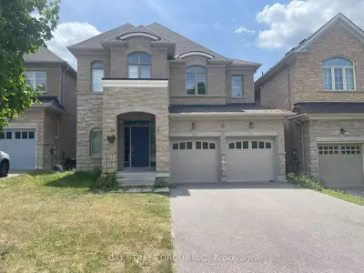 Detached in East Gwillimbury
