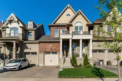 Att/Row/Townhouse in King