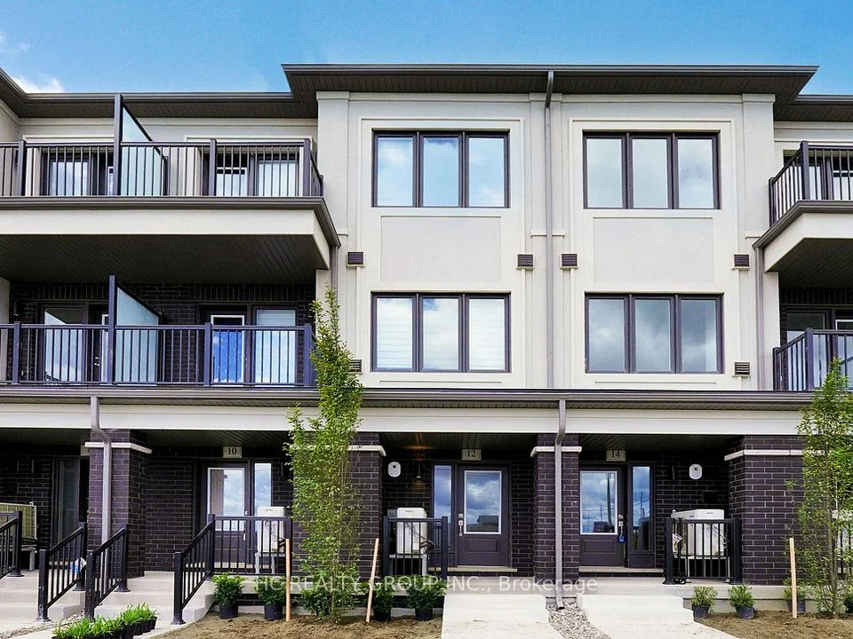 12 Matawin Lane, Richmond Hill, ON L4B 0H8