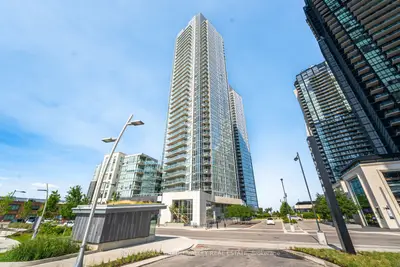Condo Apartment in Vaughan