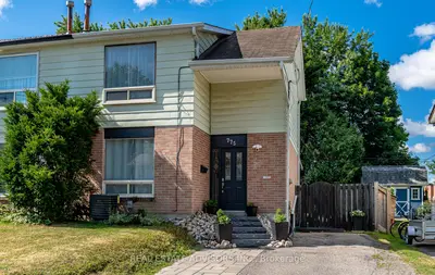 Semi-Detached in Newmarket