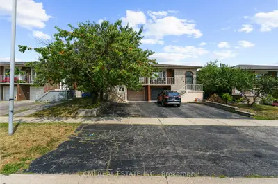 Semi-Detached in Vaughan