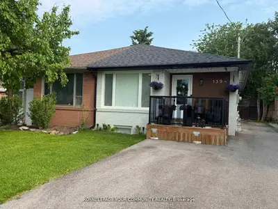 Semi-Detached in Newmarket