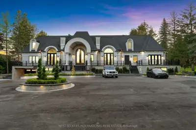 Detached in King