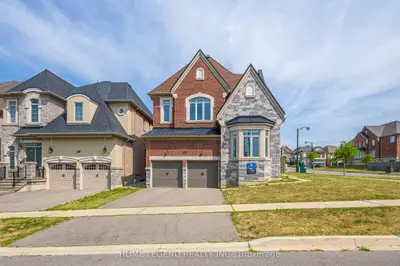 Detached in Vaughan
