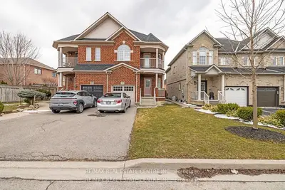 Semi-Detached in Vaughan