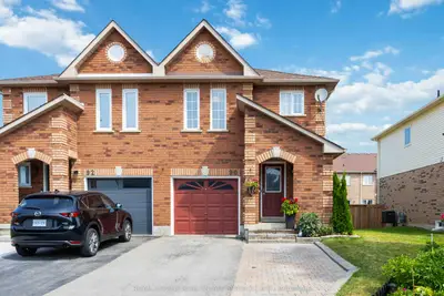Semi-Detached in Bradford West Gwillimbury
