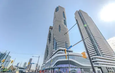 Condo Apartment in Vaughan