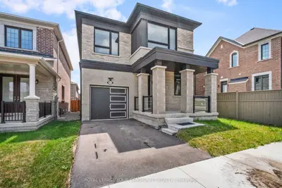 Detached in Markham