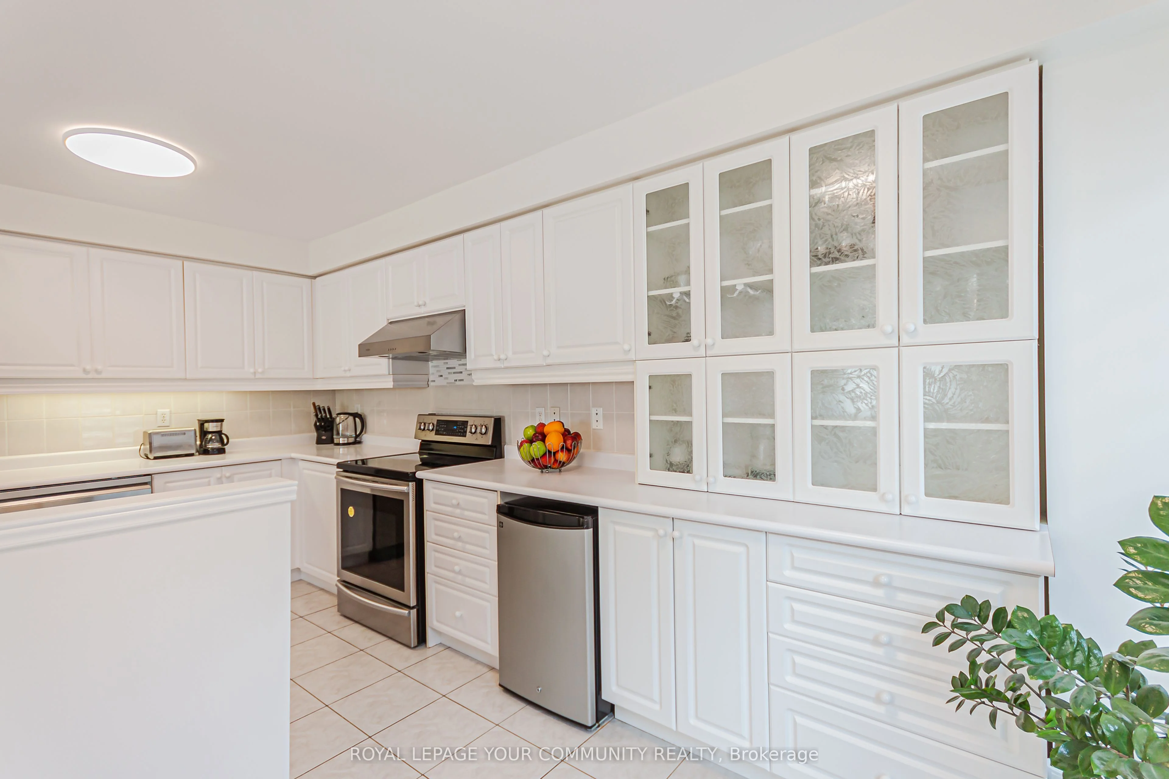 65 Nahanni Drive, Richmond Hill, ON L4B 4L4