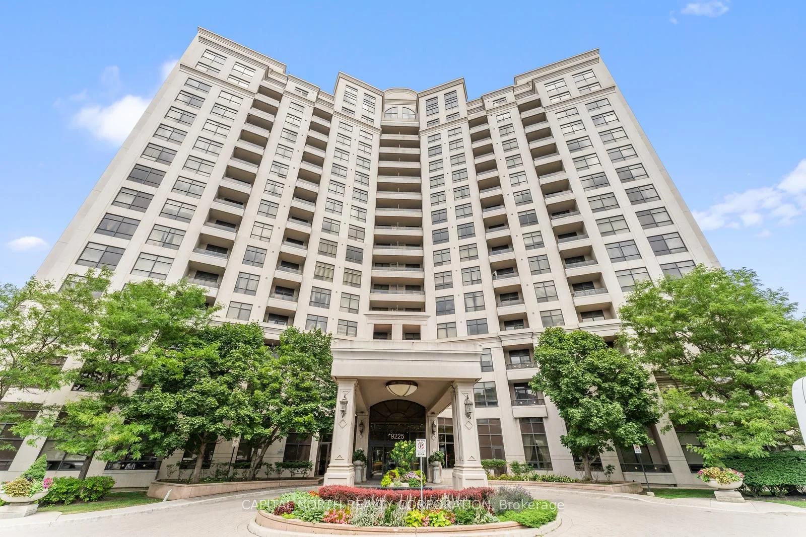 9225 Jane Street 915, Vaughan, ON L6A 0J7