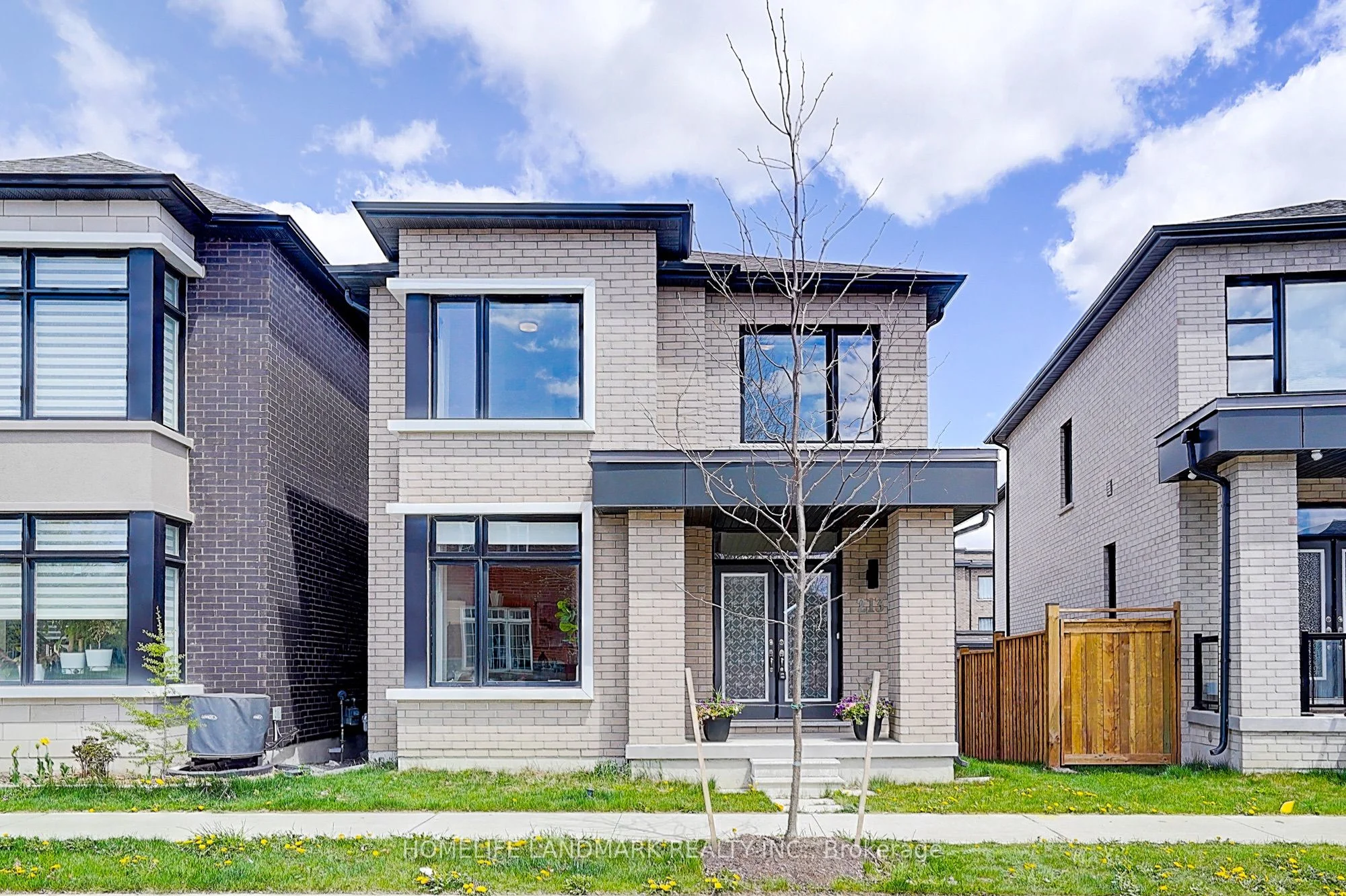 Detached in Markham
