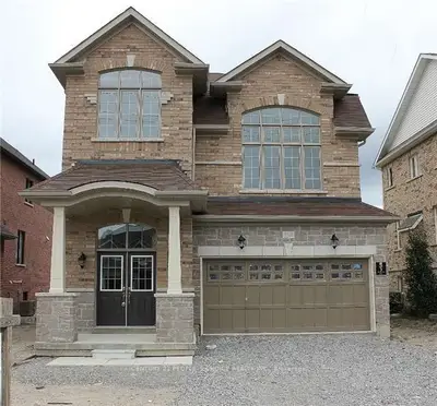 Detached in Innisfil