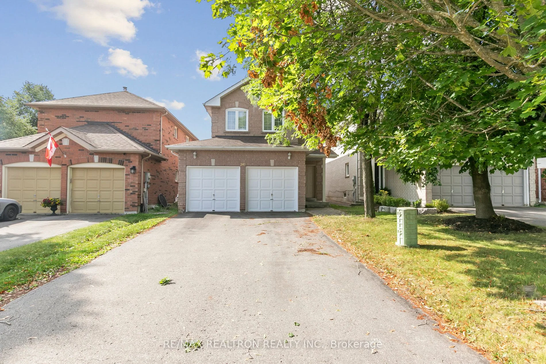 240 Austin Paul Drive, Newmarket, ON L3X 2C5