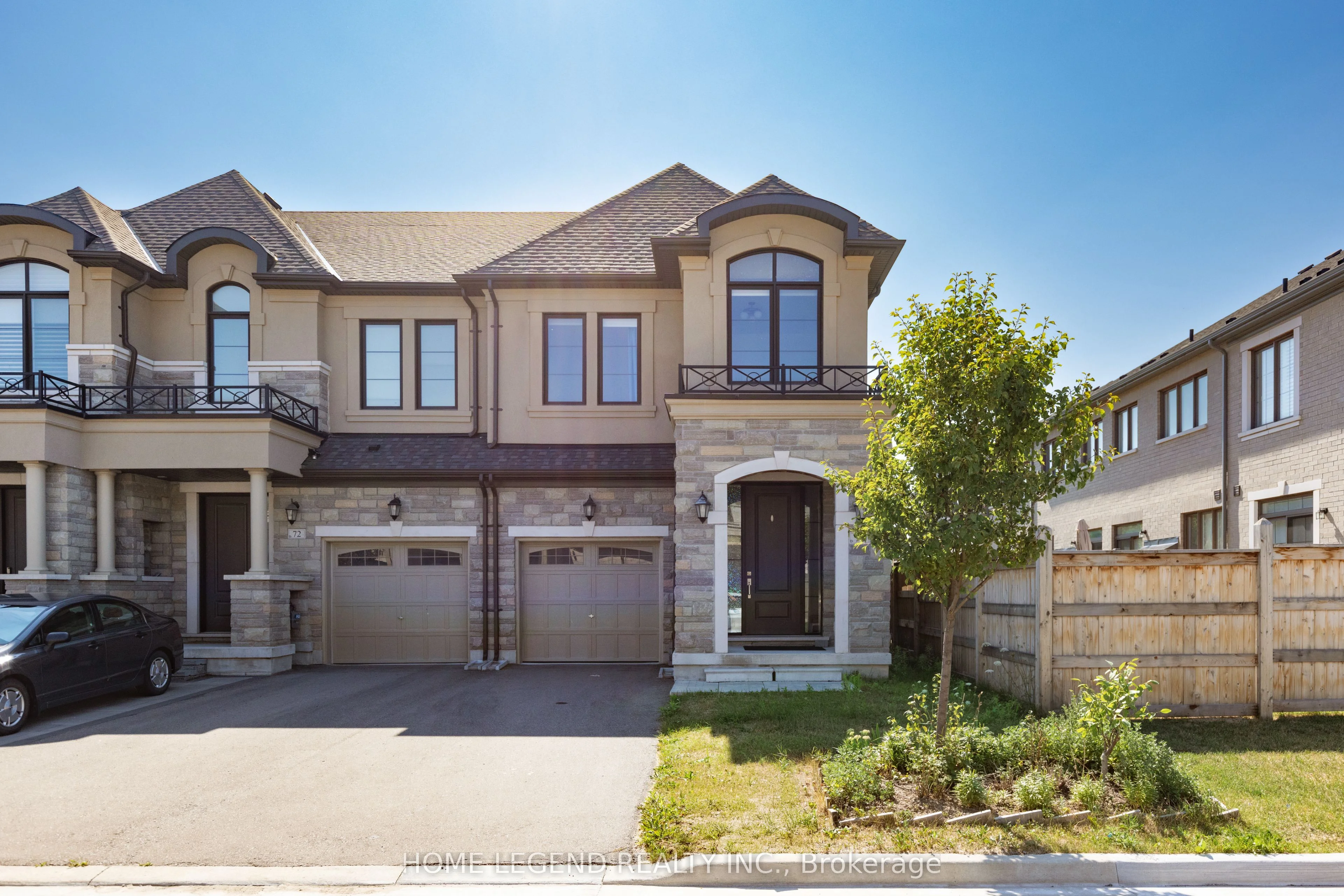 74 Hilts Drive, Richmond Hill, ON L4S 0H8