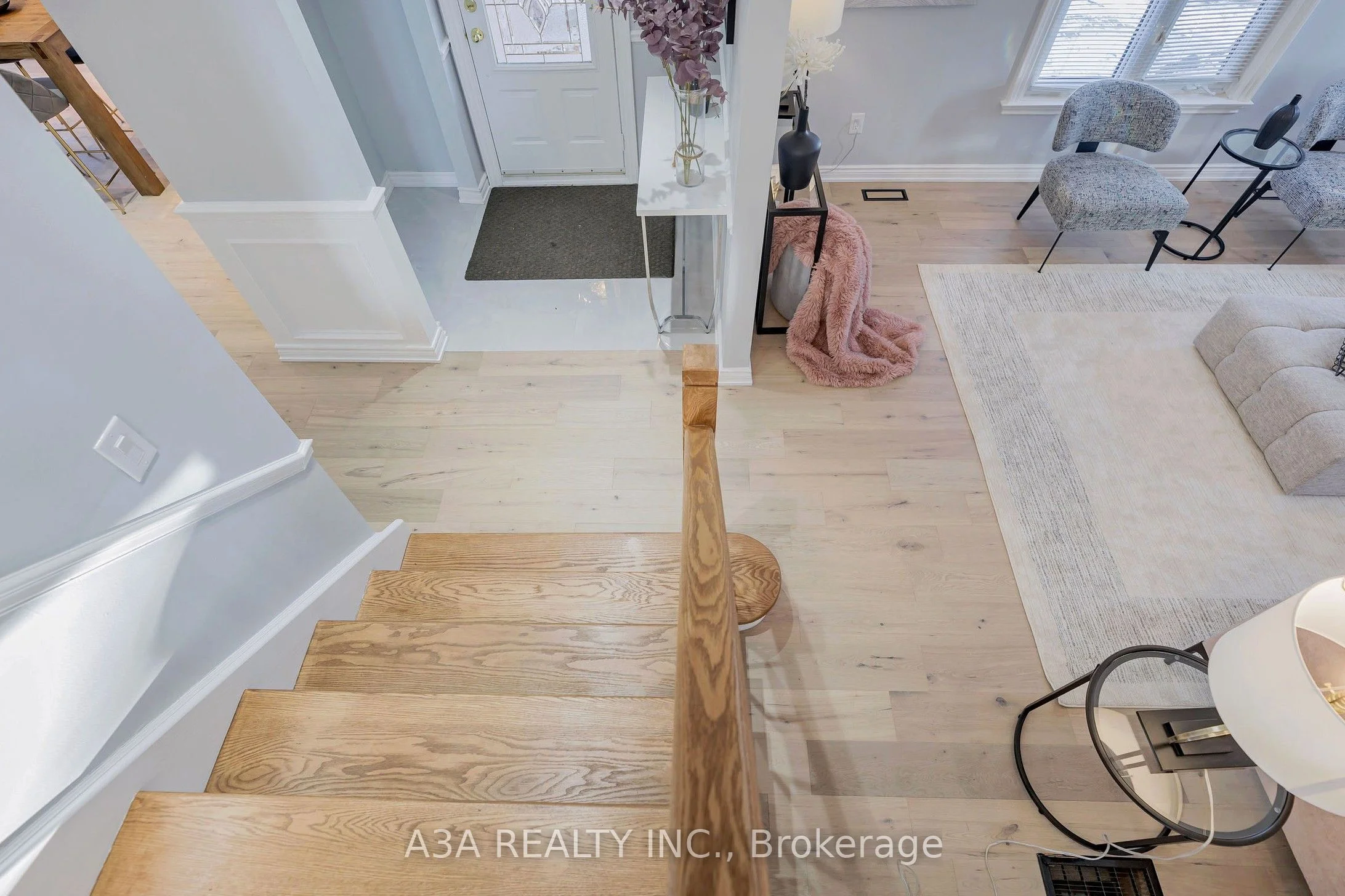 70 Belfry Drive, Newmarket, ON L3Y 3G1