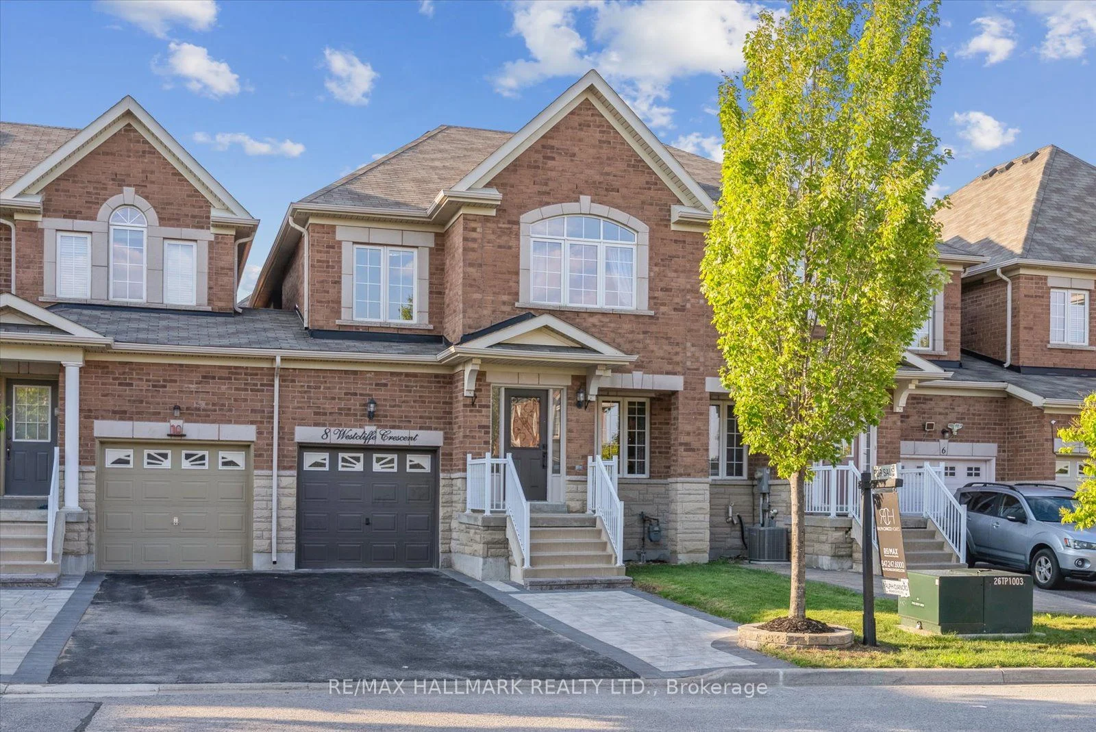 Semi-Detached in Richmond Hill
